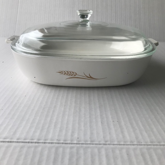 Vintage Corning Ware “Wheat” Casserole Dish With Lid 10” W-10-B - Picture 2 of 10